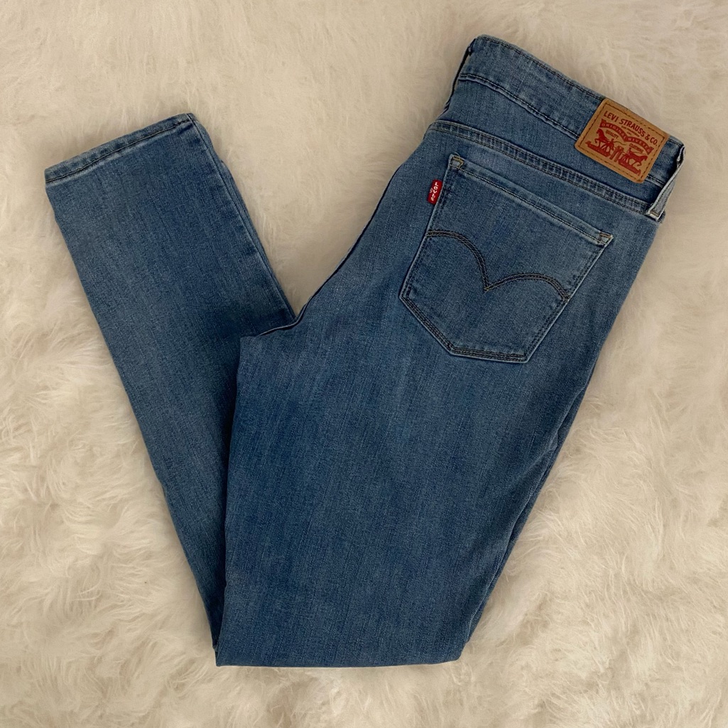 Levis  711 Skinny